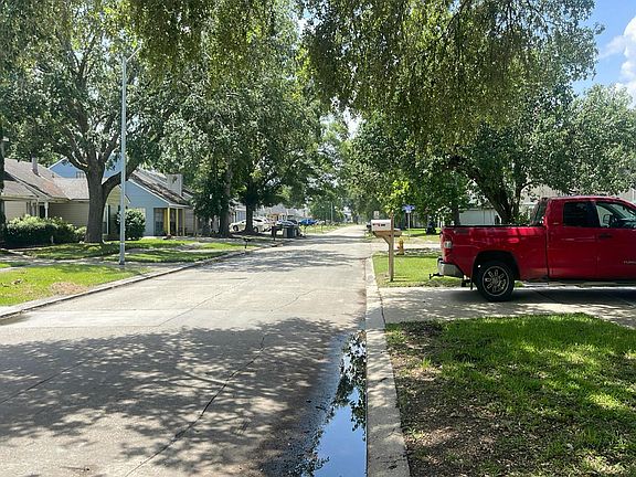 4th image of 1845 Fountain Ave