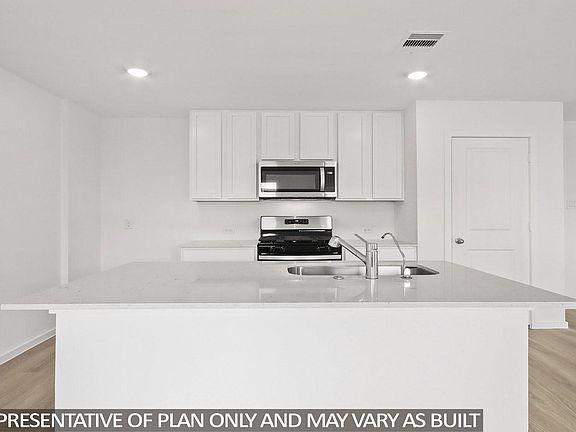 4th image of 40631 Balsam Run Ln