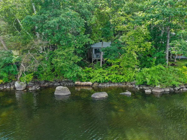 53 Douglas Drive, Newport, ME 04953