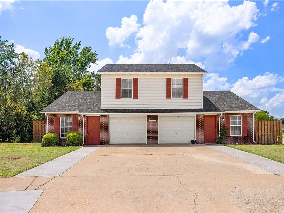 1st image of 3505 SW Victoria Pl