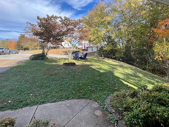 3rd image of 9066 Faith Hill Ln