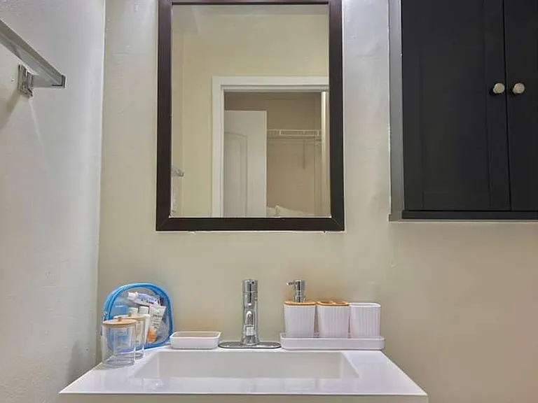 Park East Apartments — Photo 50