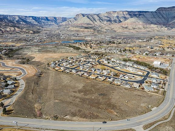 5th image of Stone Quarry Rd