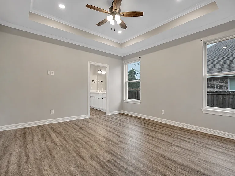201 Shirey Dr — Photo 9