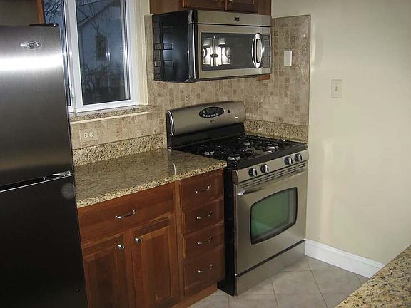 5th image of 500 S Walter Reed Dr #510-03