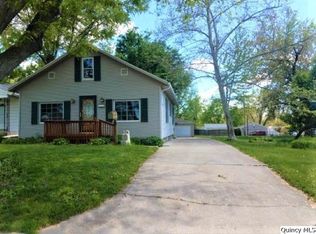 1714 Sycamore St, Quincy, IL 62301