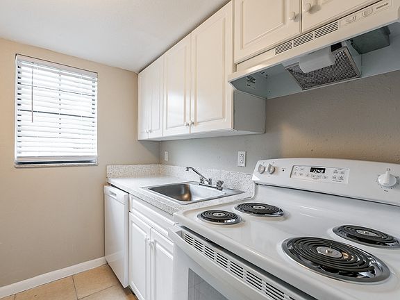 Apartment Kitchen