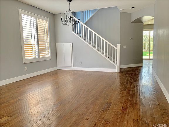 2nd image of 23411 Fairhaven Ct