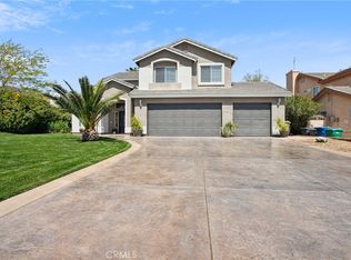 6747 Teasdale St, Lancaster, CA 93536