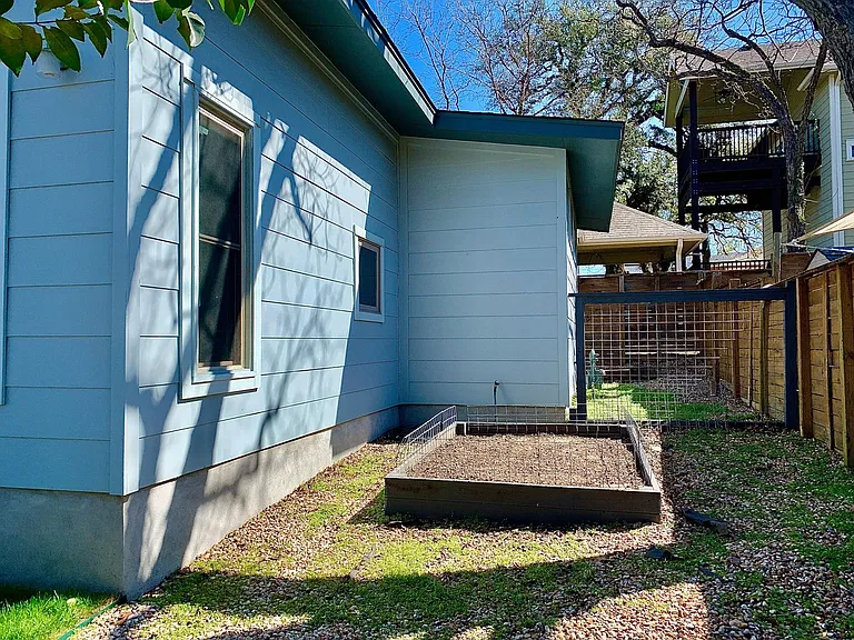 1163 Alamo St — Photo 24
