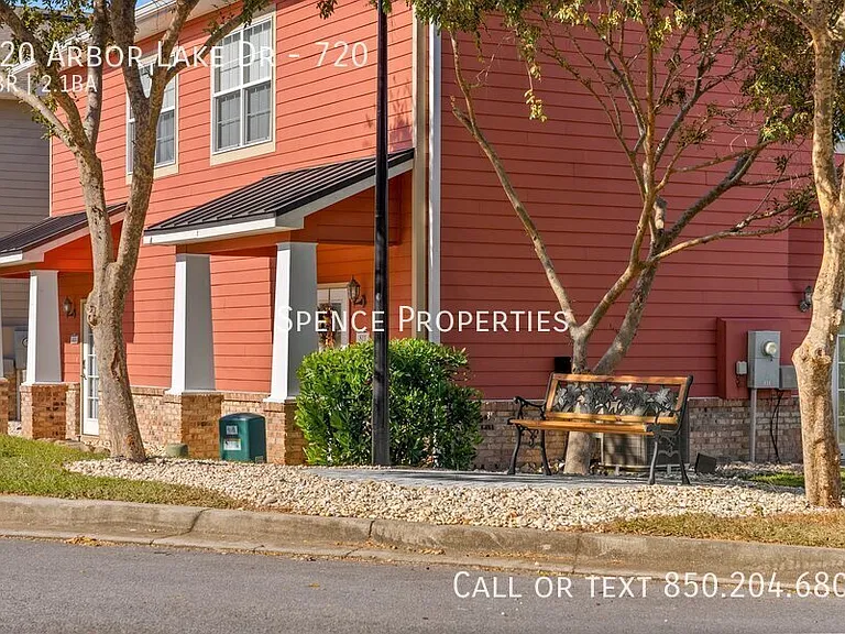 720 Arbor Lake Dr #720 — Photo 41