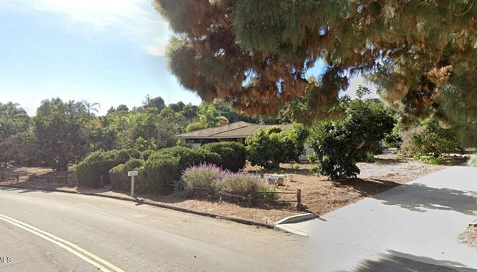 1st image of 5545 N Heatherton Dr