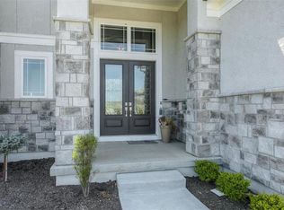 17208 Melrose St, Overland Park, KS 66221