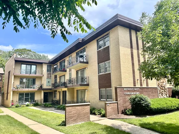 10425 S Hale Ave APT 3A, Chicago, IL 60643