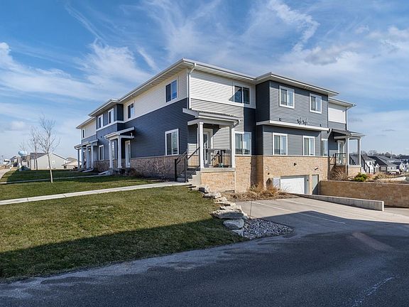 3rd image of 5505 Prairie Pl
