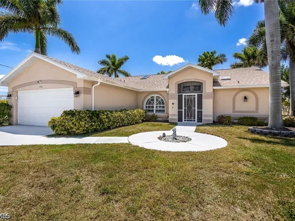 516 SE 8th Pl, Cape Coral, FL 33990