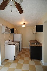 2nd image of 2345 Beechmont Ave APT 25