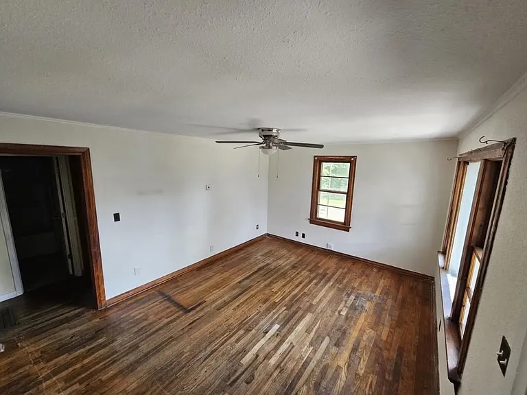 701 Hope St — Photo 6