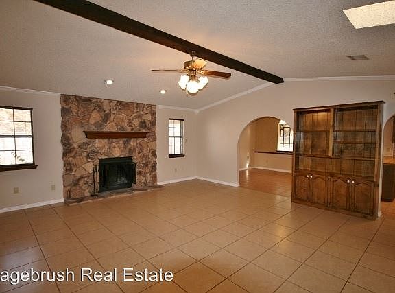 3rd image of 3712 Ray Hardy Dr