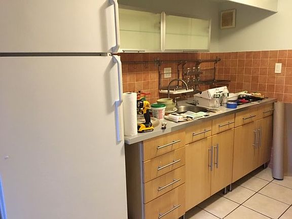 2nd image of 91 McGuinness Blvd Fl 1