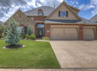 4031 W Roanoke Pl, Broken Arrow, OK 74011