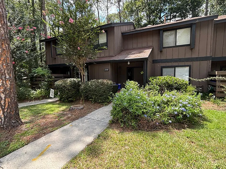 2440 NW 45th Ln — Photo 21