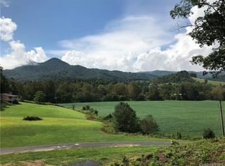 311 Shady Ridge Rd, Waynesville, NC 28785