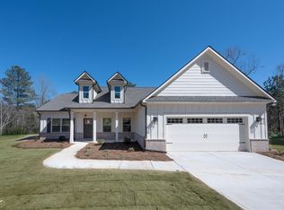 2124 Bullock Bluff Dr, Loganville, GA 30052