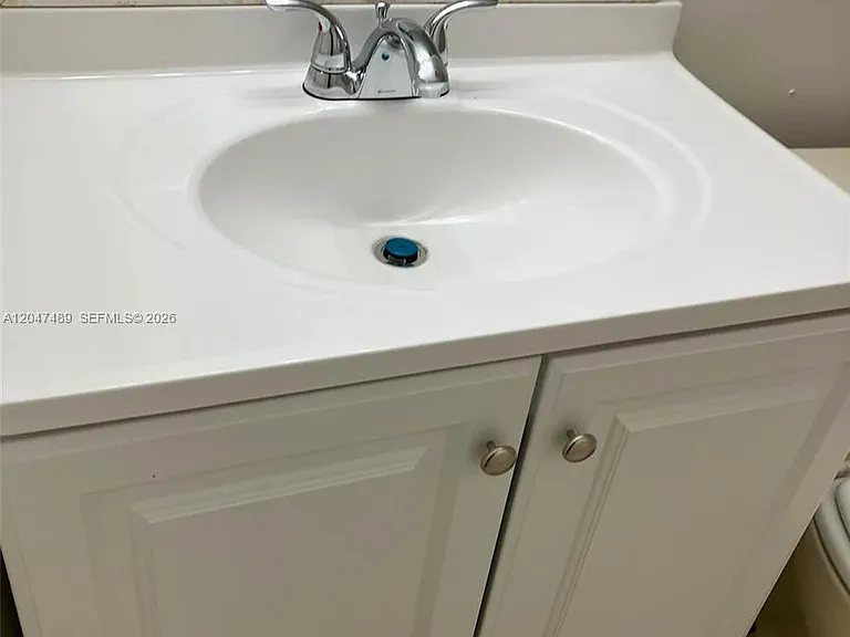 204 Lake Pointe Dr #208 — Photo 12