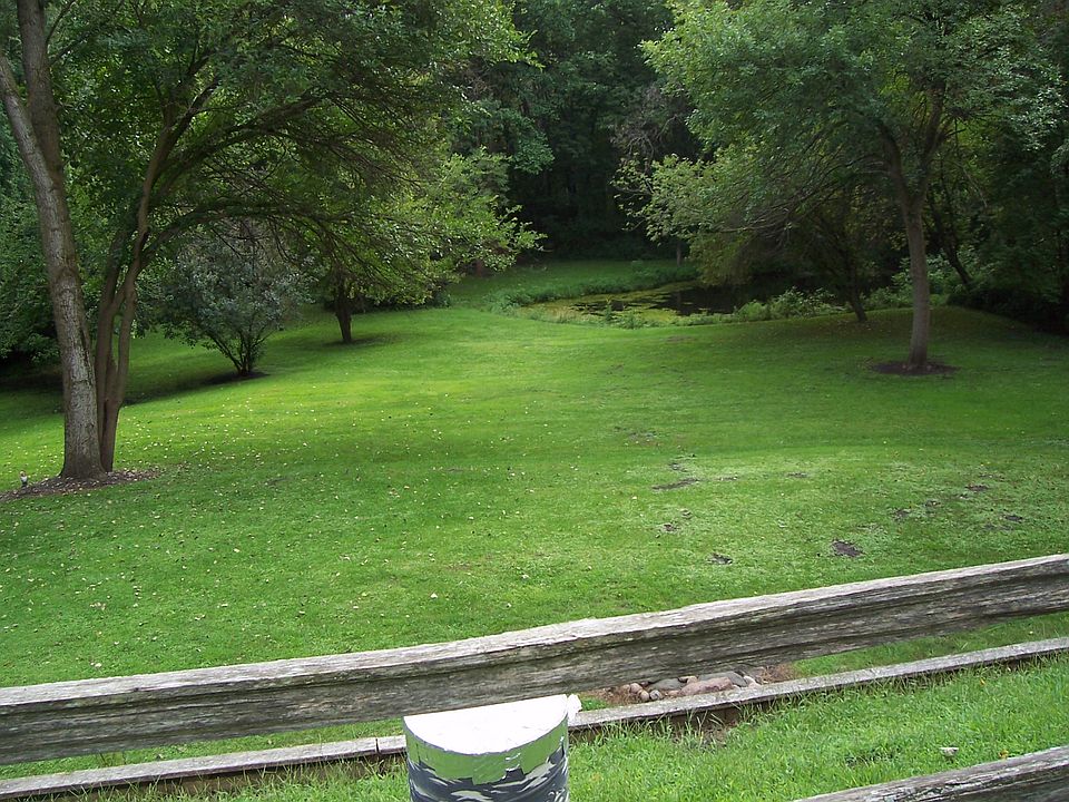 2nd image of 9320 Quinsey Rd