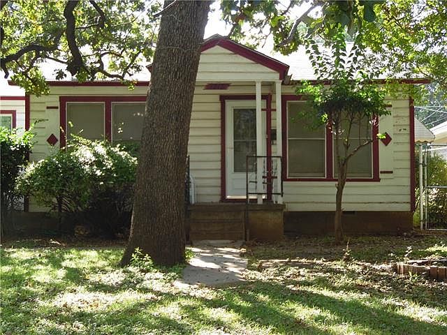 1st image of 1213 Lee Ave