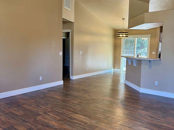 5th image of 5413 Asbury Way