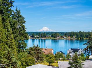 8006 Urquhart Street NW, Olympia, WA 98502