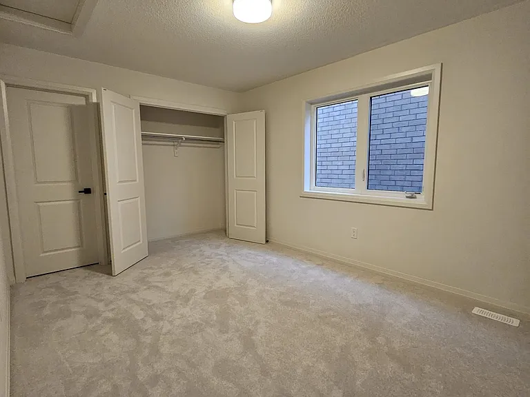 3 Cranes Hts — Photo 23