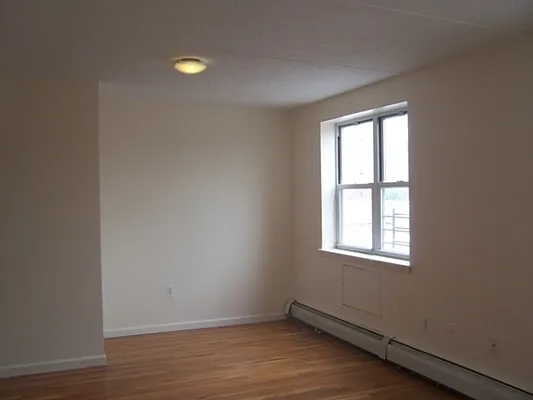 Rented by MNS | media 21