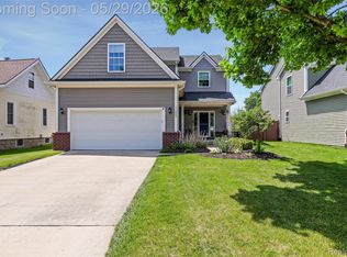 11665 Francis Ave, Plymouth, MI 48170