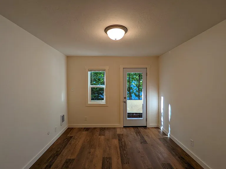 2117 Haste St — Photo 12