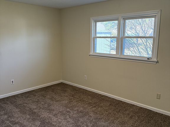 5th image of 8411 Cloverport Dr
