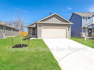 12526 Mildred Gdn, Von Ormy, TX 78073