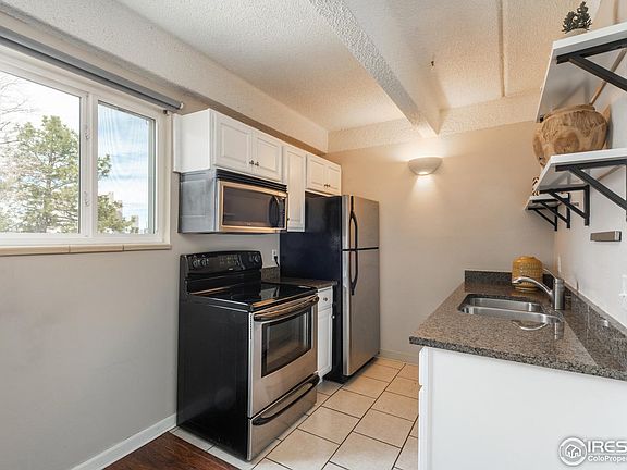 4th image of 1265 N Race St APT 506