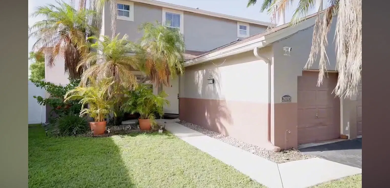 NW 1st St, Pembroke Pines — Photo 1