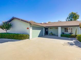 8665 Willow Ter, Santee, CA 92071