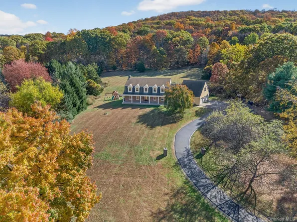 11 Deer Meadow Road, Warwick, NY 10990