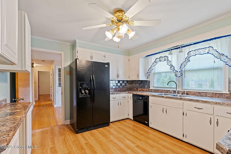 4th image of 29 Orchard Street