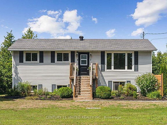 4th image of 7 Kawartha Cres