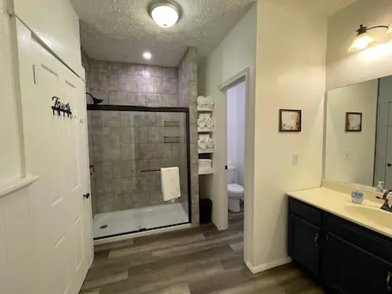 445 Ross Ave #1 — Photo 26