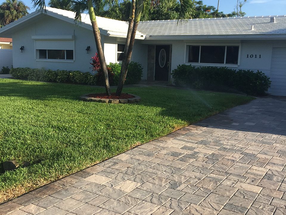 1st image of 1011 Edgemere Dr