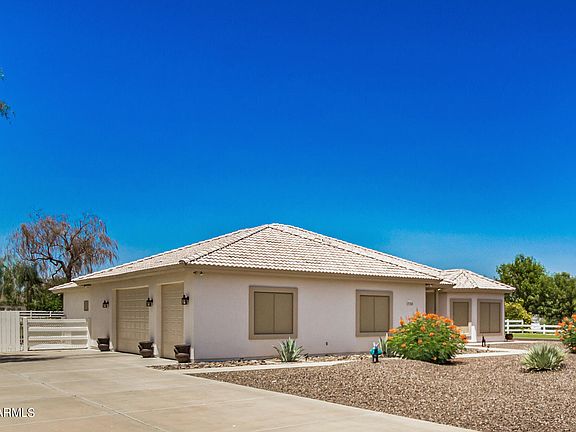 4th image of 17740 W STELLA Lane