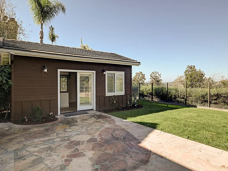 1 Chimney Ln — Photo 39