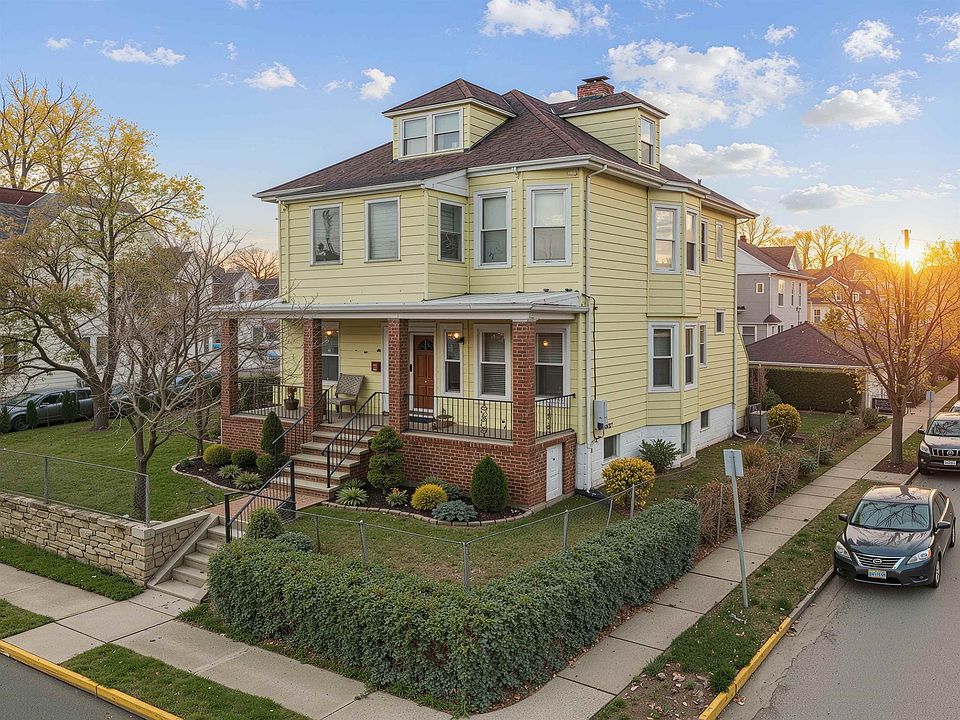 1st image of 287 Hornblower Ave #1F